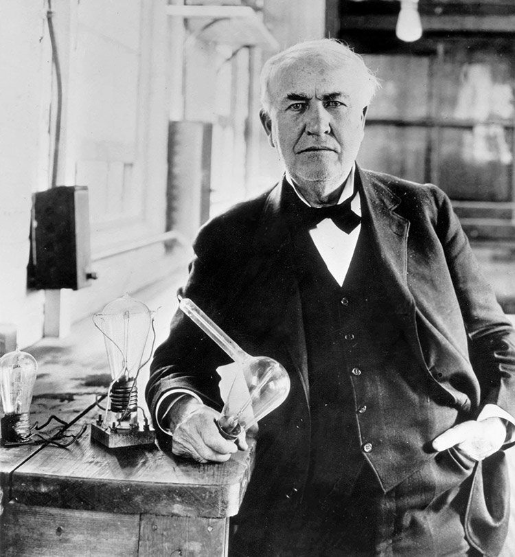 Thomas Edison Light Bulb