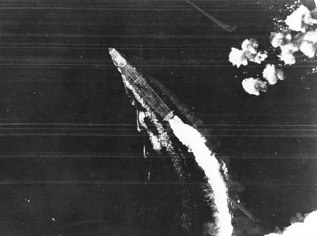 A B-17 attack misses Hiryū.