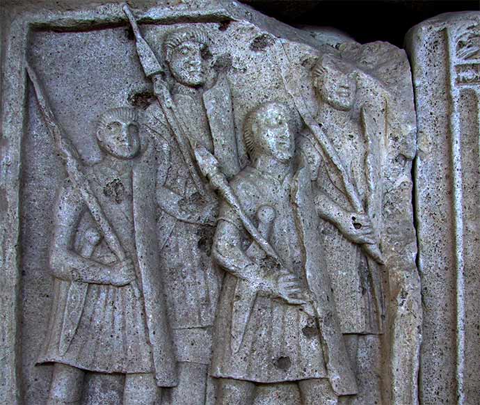 Roman legionnaires holding pilum.