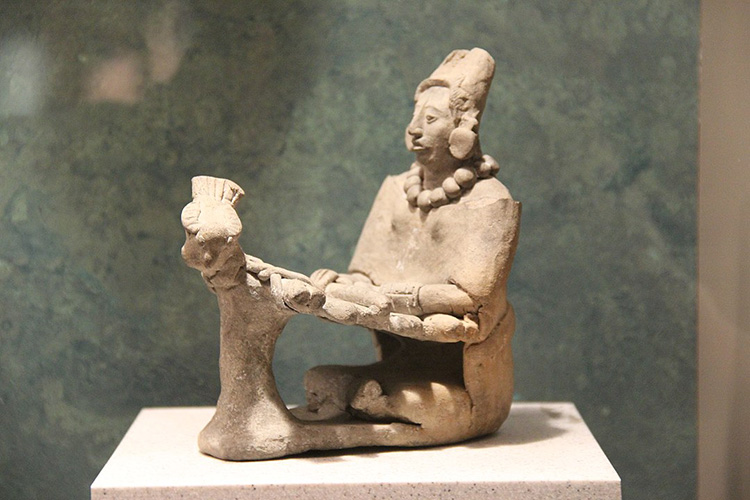 ixchel maya clay mexico inah goddess weaver basket